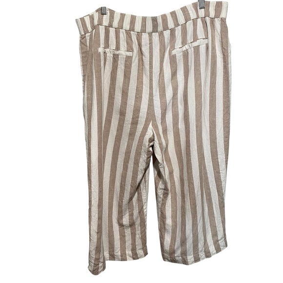 LC Lauren Conrad Taupe and White Striped and Buttoned Pants Size XXL - Picture 7 of 14